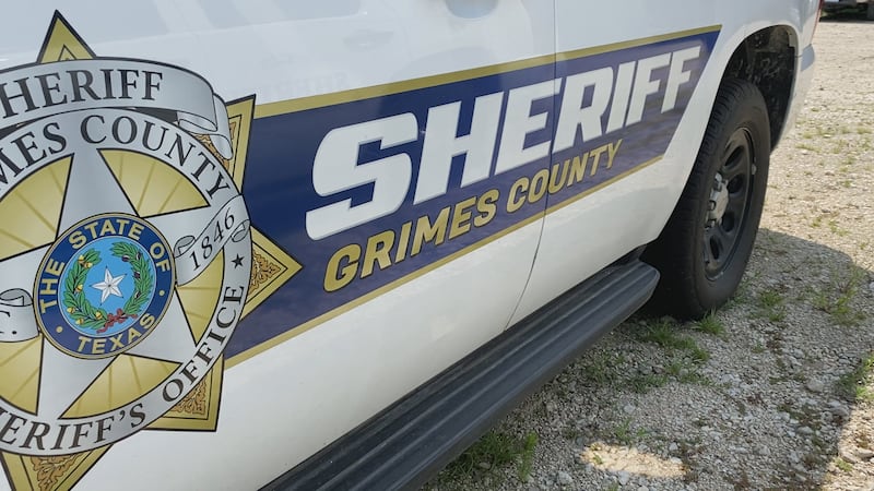 The Navasota Examiner says five vehicles were involved in the crash.