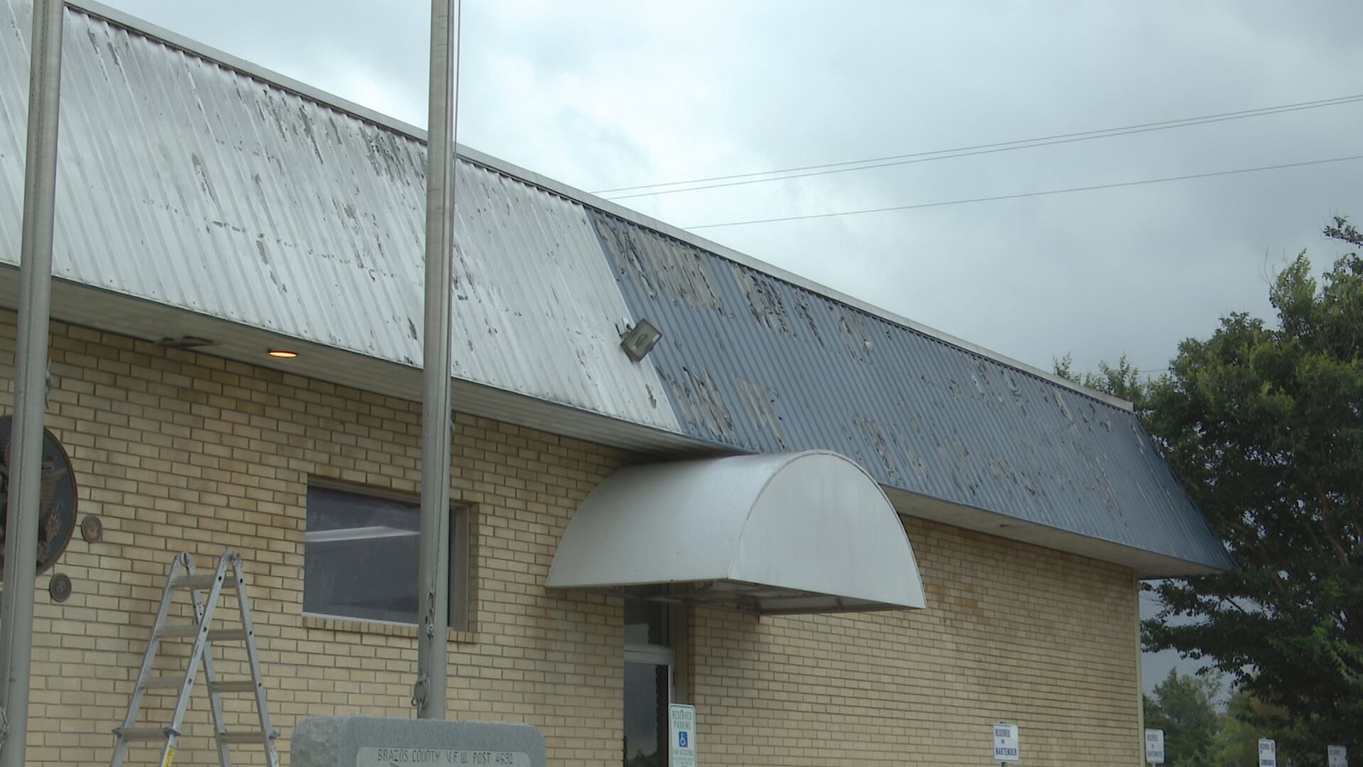 Local business donates services to give VFW Post 4692 a fresh coat of paint - Vimarsana News
